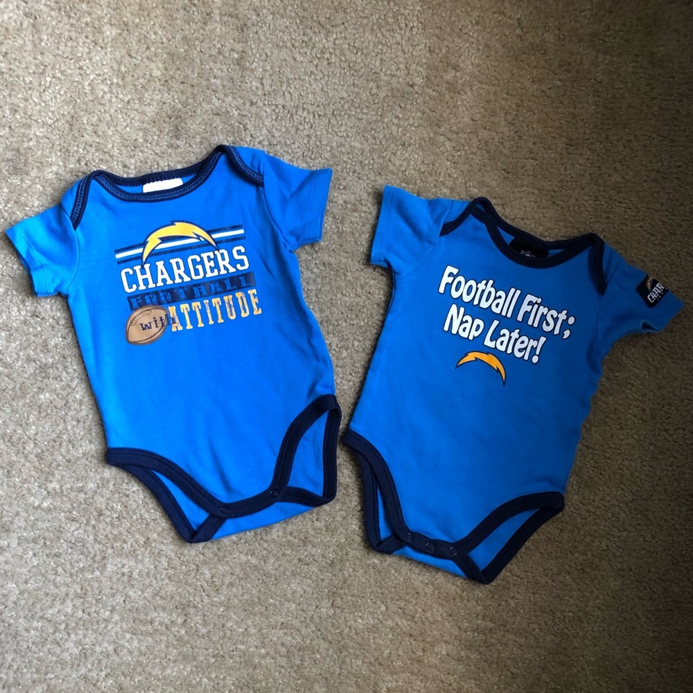 Baby’s NFL Chargers onesies size 0-3 months